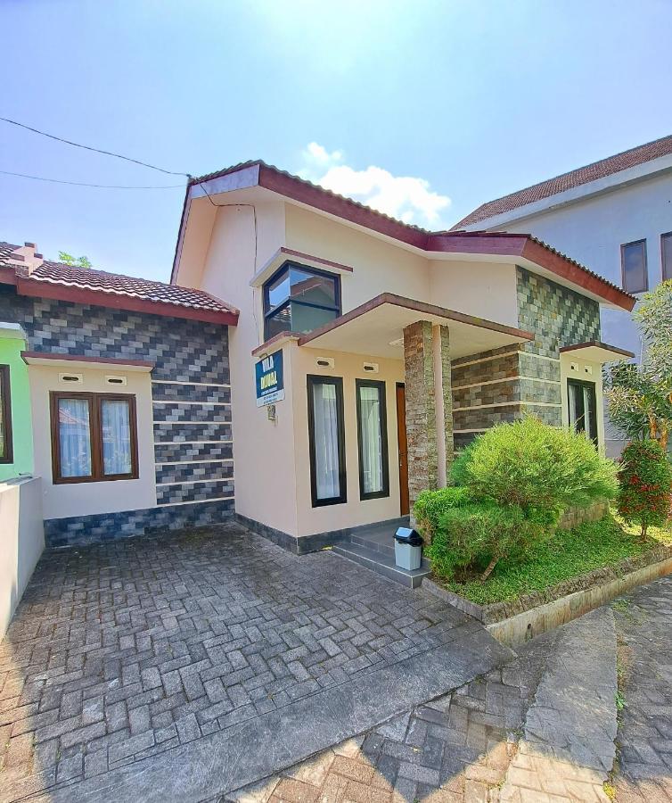 Villa Petit Tour Бату Экстерьер фото