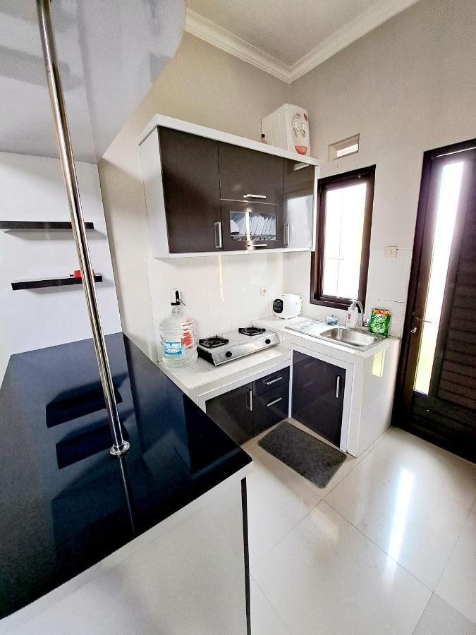 Villa Petit Tour Бату Экстерьер фото