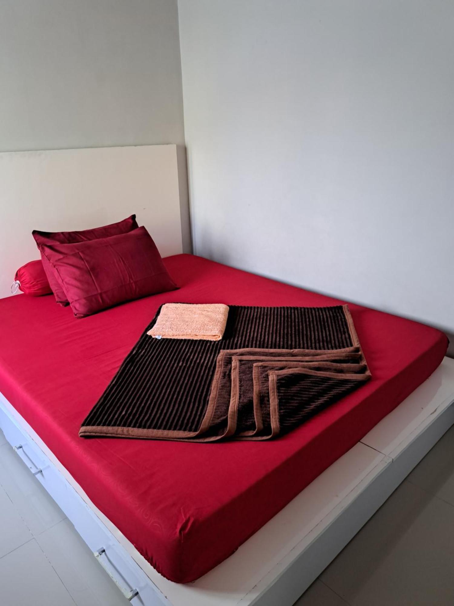 Villa Petit Tour Бату Экстерьер фото